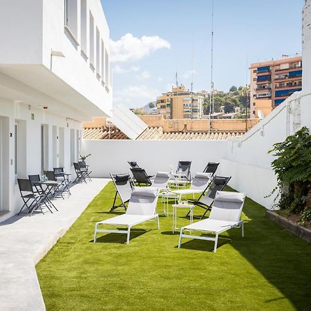 Apartamentos La Pelusa Málaga Eksteriør billede